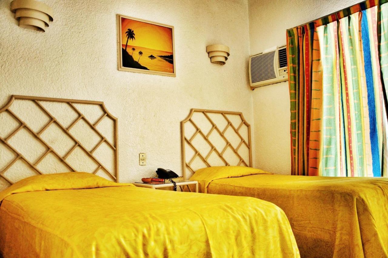 Sands Acapulco Hotel & Bungalows ภายนอก รูปภาพ