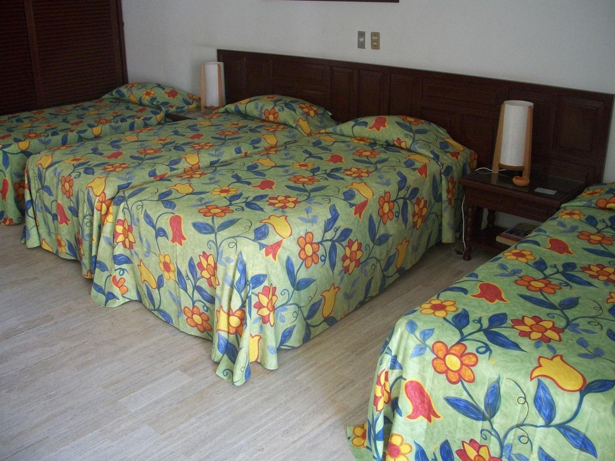 Sands Acapulco Hotel & Bungalows ภายนอก รูปภาพ